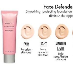 NIB New Mally Face Defender BB Foundation
SPF 15